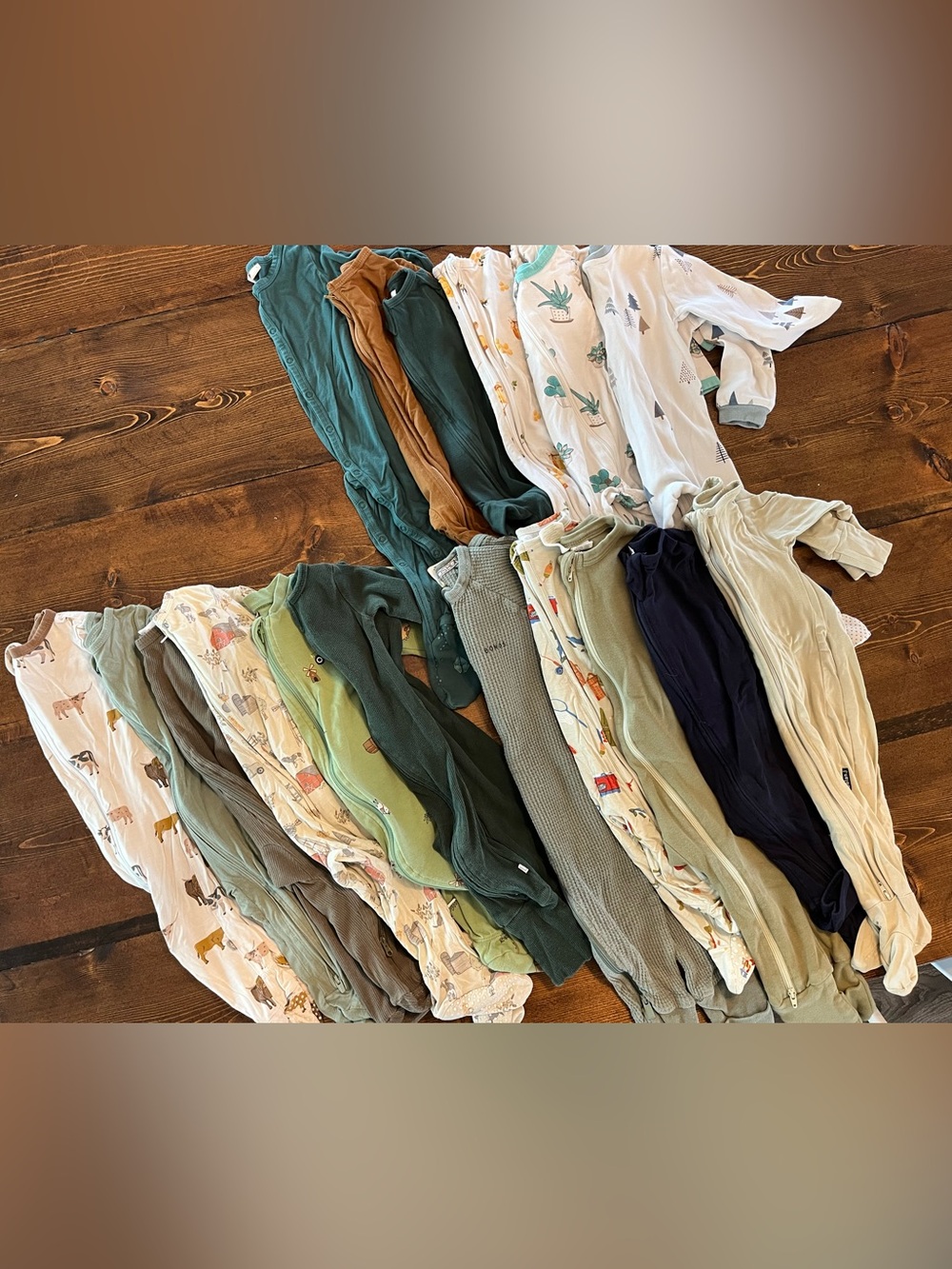 Baby sleeper lot